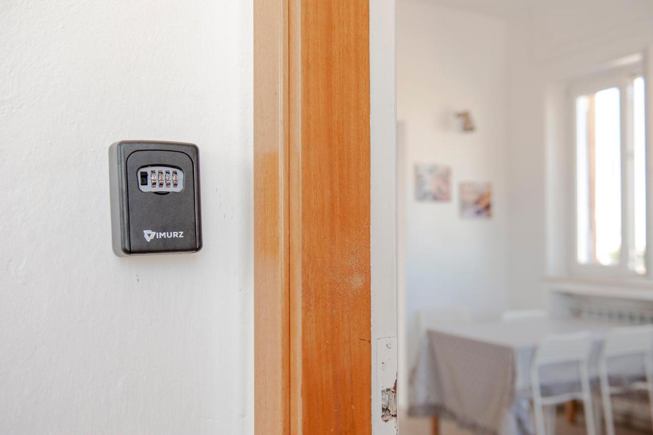 Suite Attico In Centro - Parcheggio Gratuito Livorno Ngoại thất bức ảnh